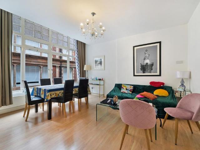 Flat for rent in Saint Giles, Bloomsbury