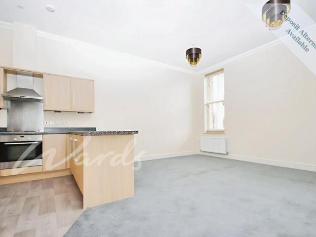 Apartment for rent in Martyrs Field, The Bridge