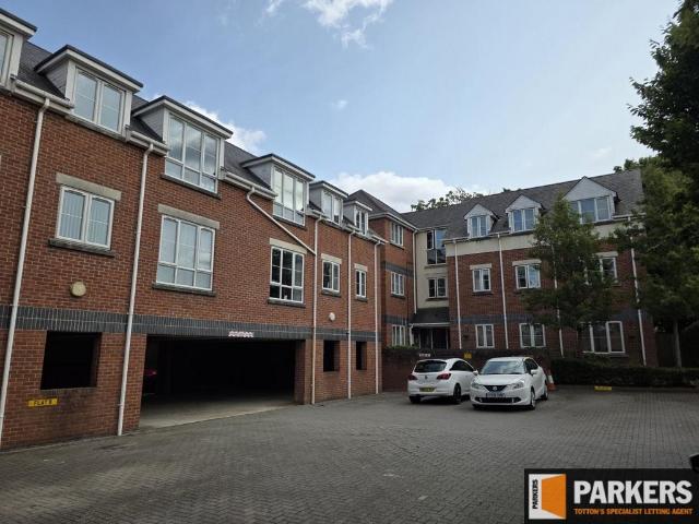 Flat for rent in Totton and Eling, Ashurst Bridge