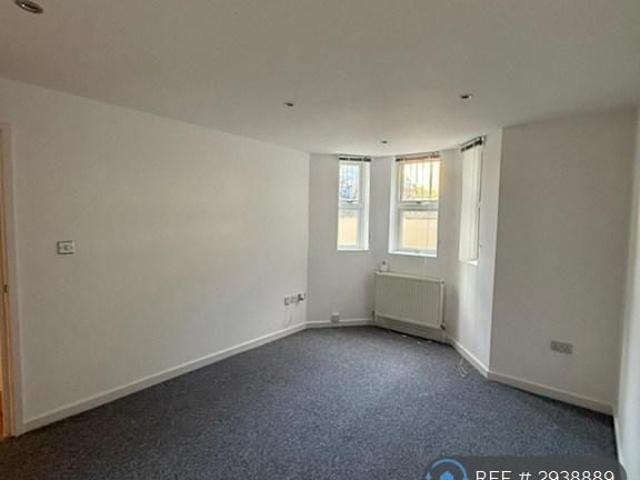Apartment for rent in London Borough of Croydon, Addiscombe
