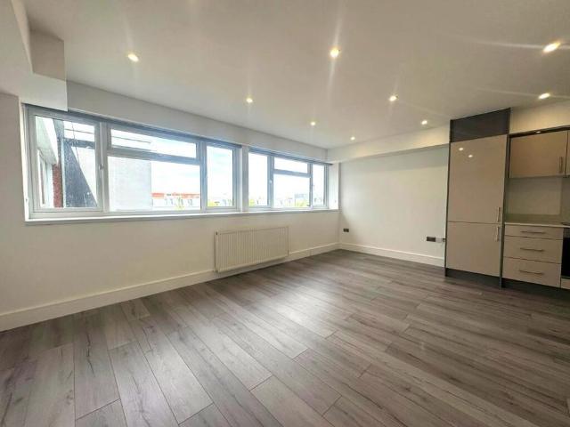 Apartment for rent in High Firs, Sevenoaks