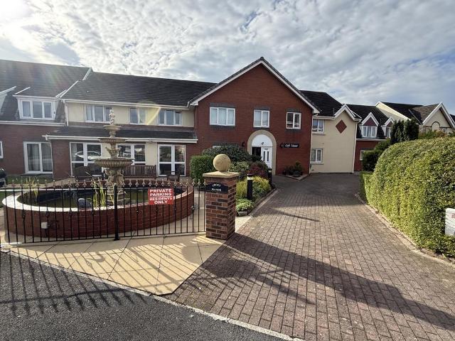 Flat for rent in Freckleton, Fylde