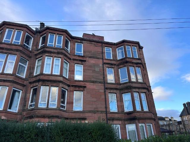 Flat for rent in The Drives, Glasgow