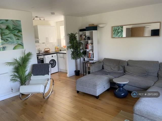 Apartment for rent in Royal Borough of Greenwich, Greater London