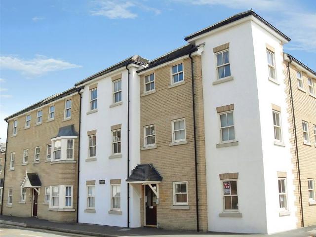 Flat for rent in Cowlease, Ventnor