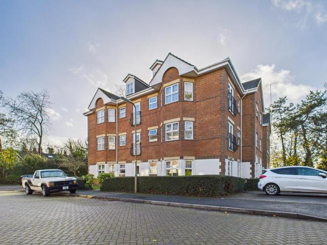 Flat for rent in Riverdene, Priest Down