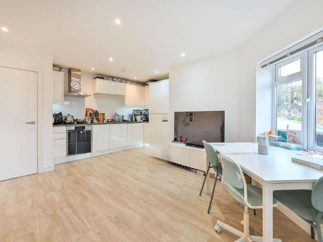 Apartment for rent in Guildford Park, Westborough