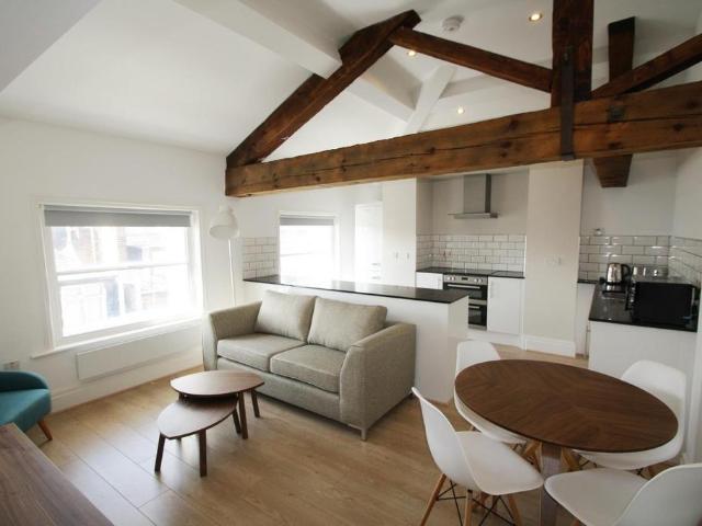 Flat for rent in Leylands, West Yorkshire