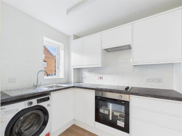 Flat for rent in King's Walden, Hertfordshire