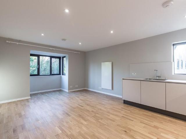 Flat for rent in Bushey, Hertsmere