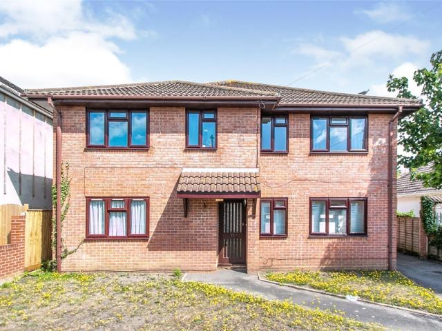 Apartment for rent in Jumpers Corner, Christchurch