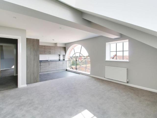 Apartment for rent in Brompton, Gillingham