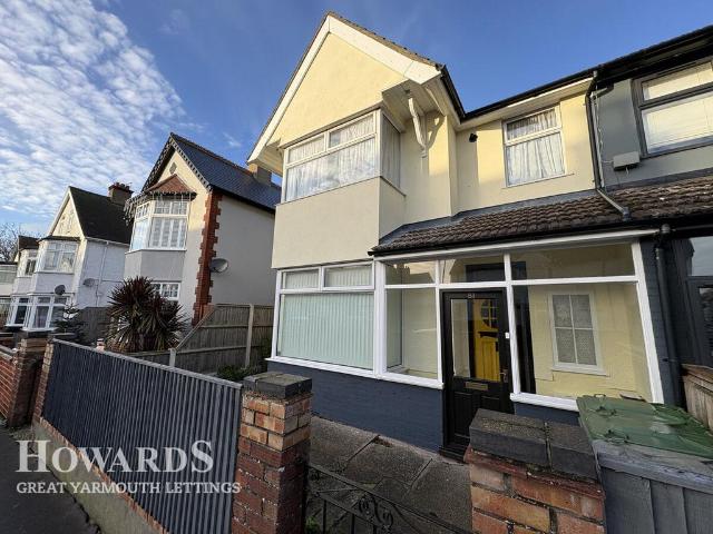 Flat for rent in Newtown, Stokesby