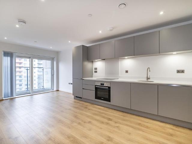 Flat for rent in Callis Yard, Greater London