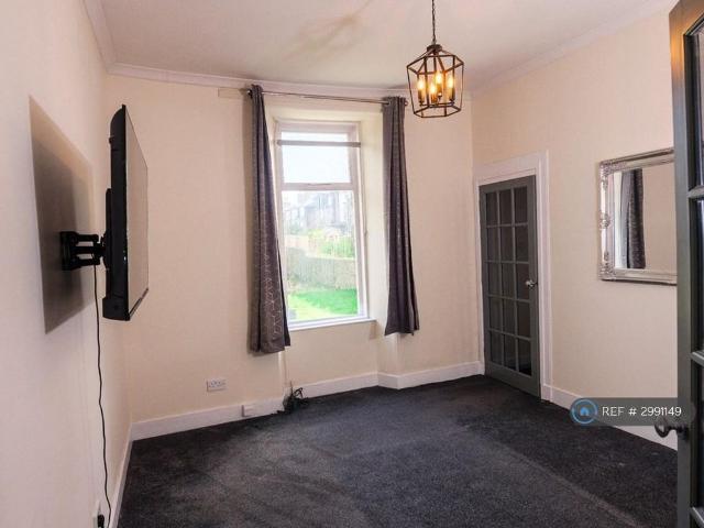Apartment for rent in Sunnybank, Ballindoch