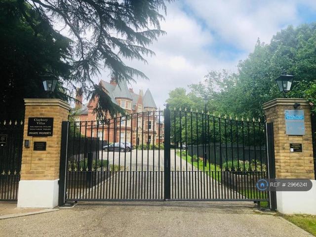 Flat for rent in Fairlop, Greater London