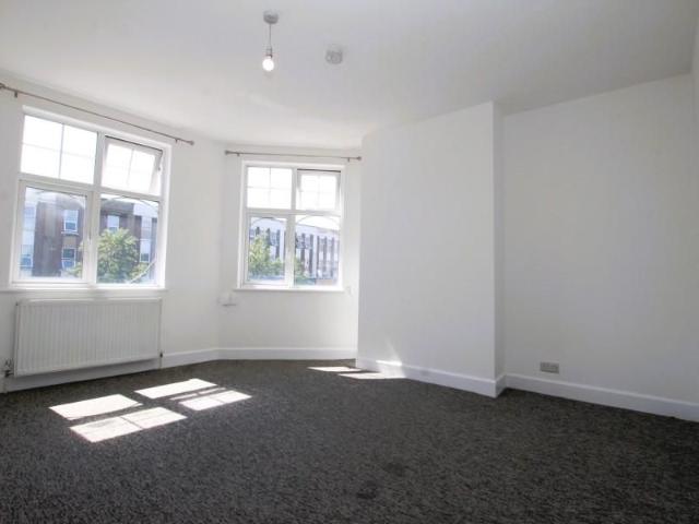 Apartment for rent in Preston, Greater London