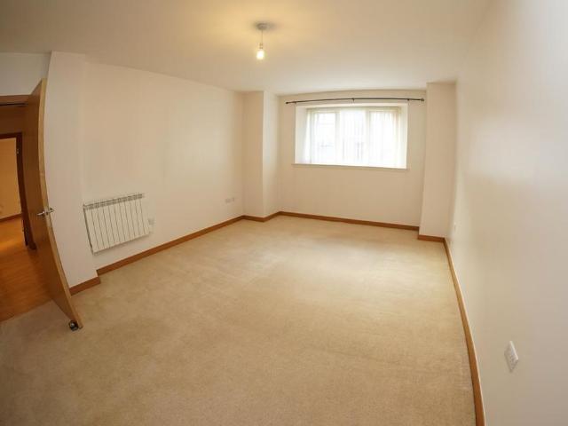 Apartment for rent in Birkenhead, Wirral