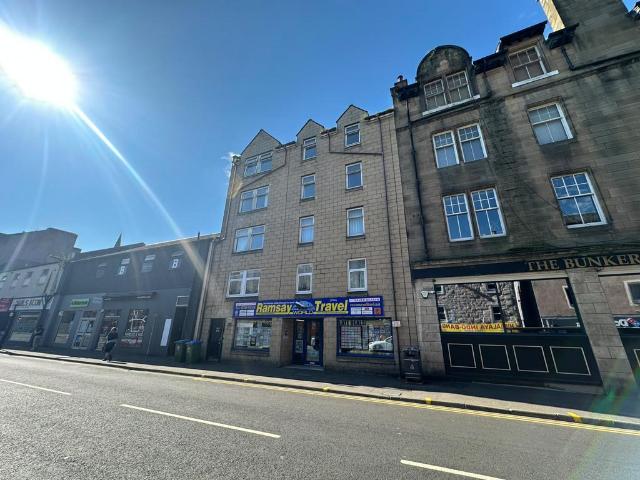 Flat for rent in Bridgend, Moneydie
