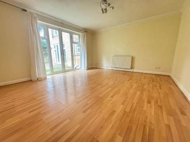 Apartment for rent in Greater London