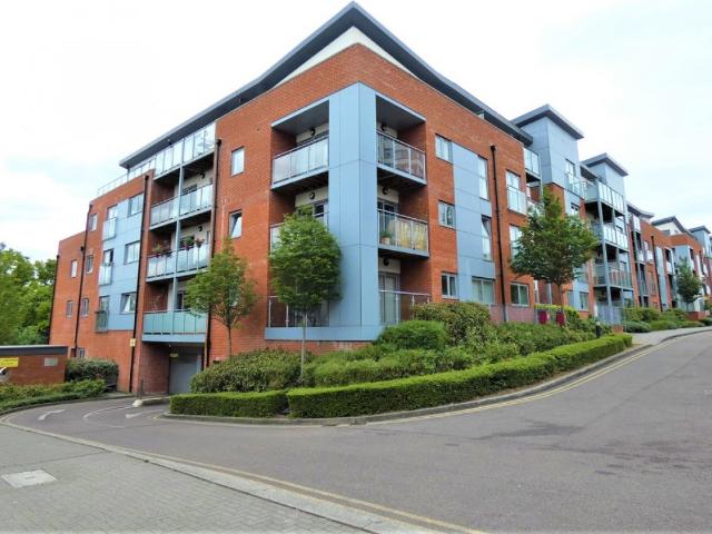 Apartment for rent in St Albans, Five Acres