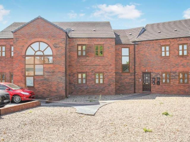 Flat for rent in Coseley, West Midlands