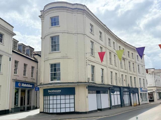 Flat for rent in North Town, Rumwell