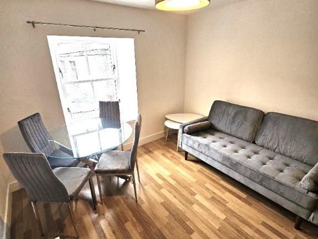 Apartment for rent in City Centre, Ballindoch