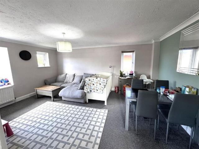 Apartment for rent in Chatham