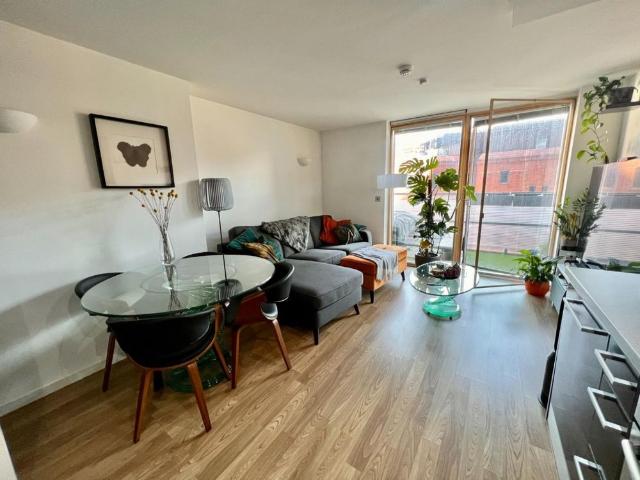Apartment for rent in Hanley, Stoke-on-Trent