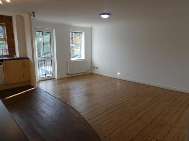 Apartment for rent in Hyde Park, South Yorkshire