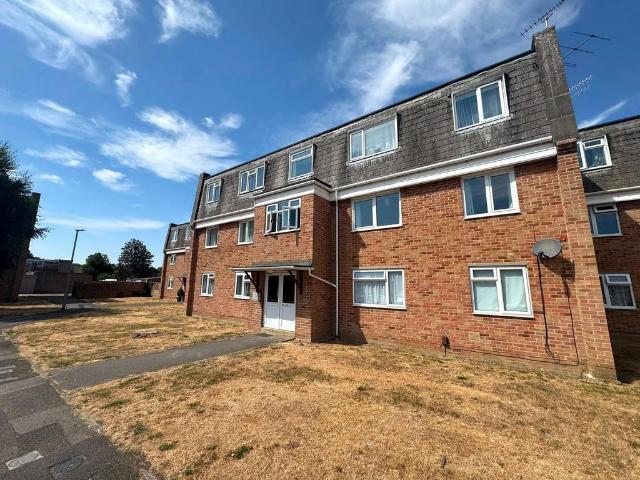 Flat for rent in Haydon Wick, Swindon