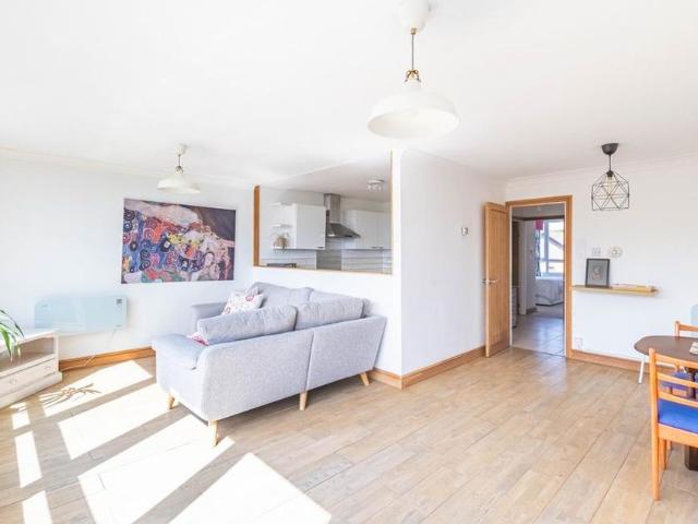 Apartment for rent in Primley Park, Moortown