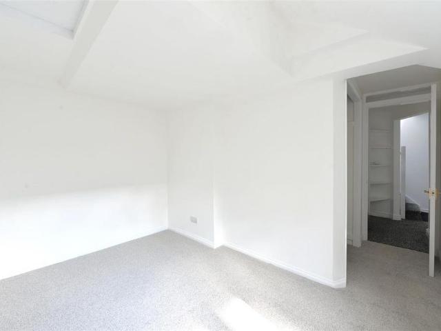 Apartment for rent in The Groves, High Field