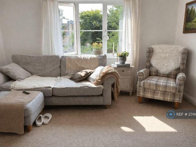 Apartment for rent in Northampton, Isle Of Man