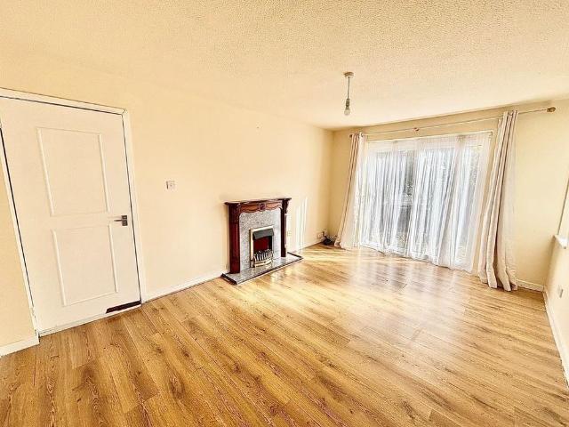 Apartment for rent in London Borough of Barking and Dagenham, Greater London