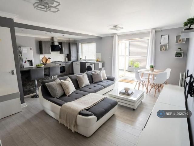 Apartment for rent in Ravenswood, Key Street