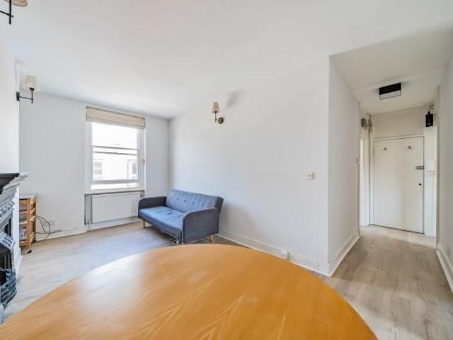 Apartment for rent in Fitzrovia, Greater London