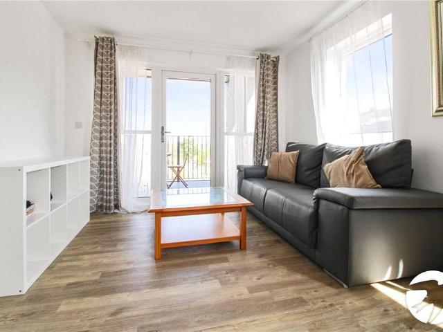 Apartment for rent in Castle Hill, Monks Orchard