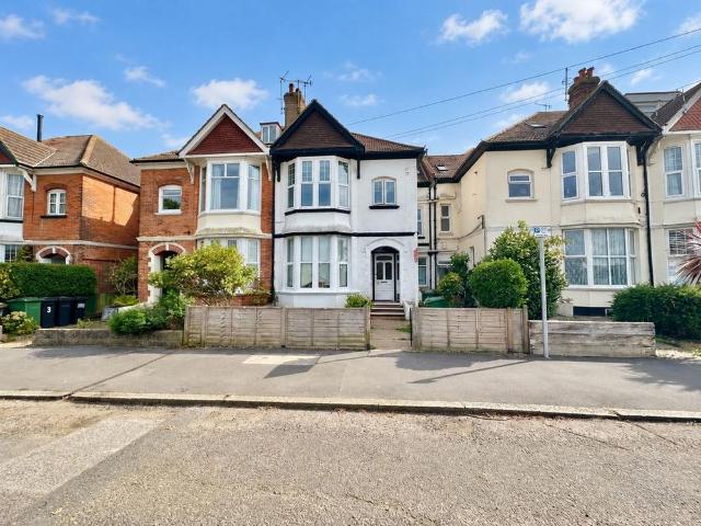 Apartment for rent in Central, Heathlands