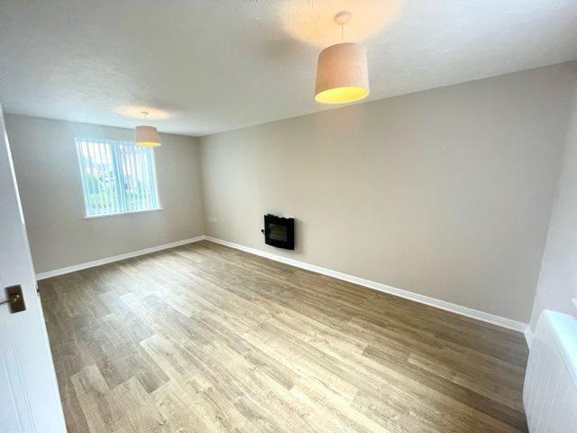 Apartment for rent in Wembdon