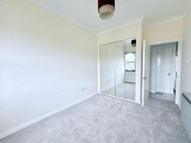Apartment for rent in Kursaal Estate, Alton Barnes