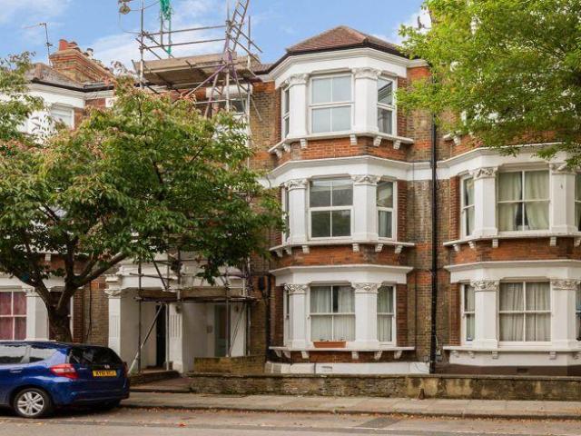 Flat for rent in Kentish Town, Isle Of Man