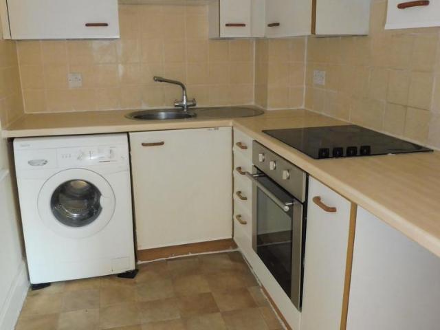 Flat for rent in London Borough of Croydon, Greater London