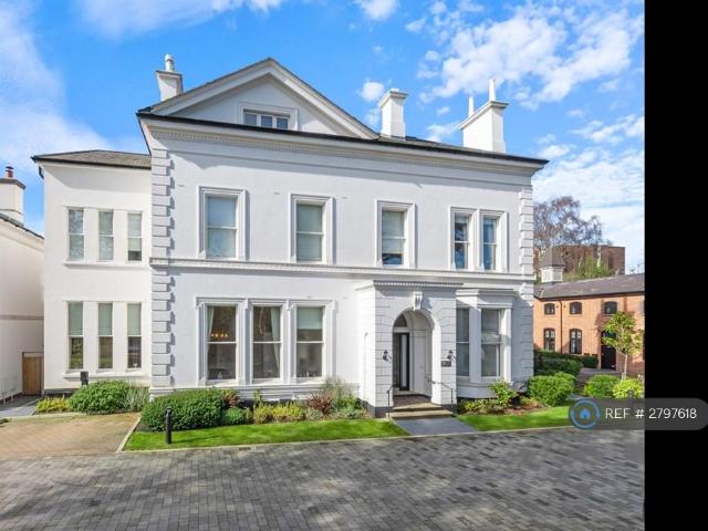 Flat for rent in Harborne, West Midlands