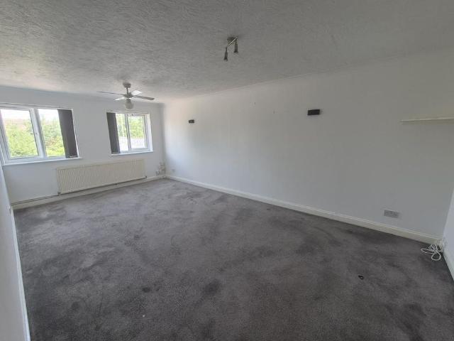 Apartment for rent in Bedford