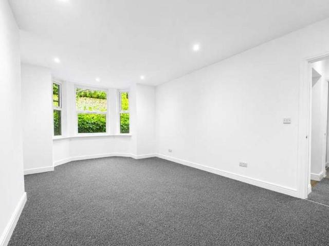 Apartment for rent in Central, Heathlands