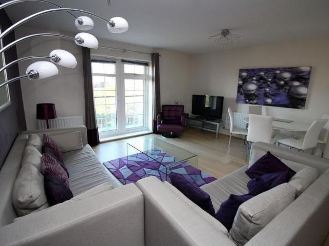 Apartment for rent in Egham, Runnymede