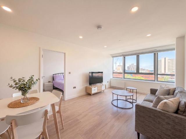 Flat for rent in Easthampstead, Bracknell