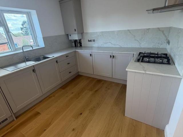 Apartment for rent in Reigate, Reigate and Banstead